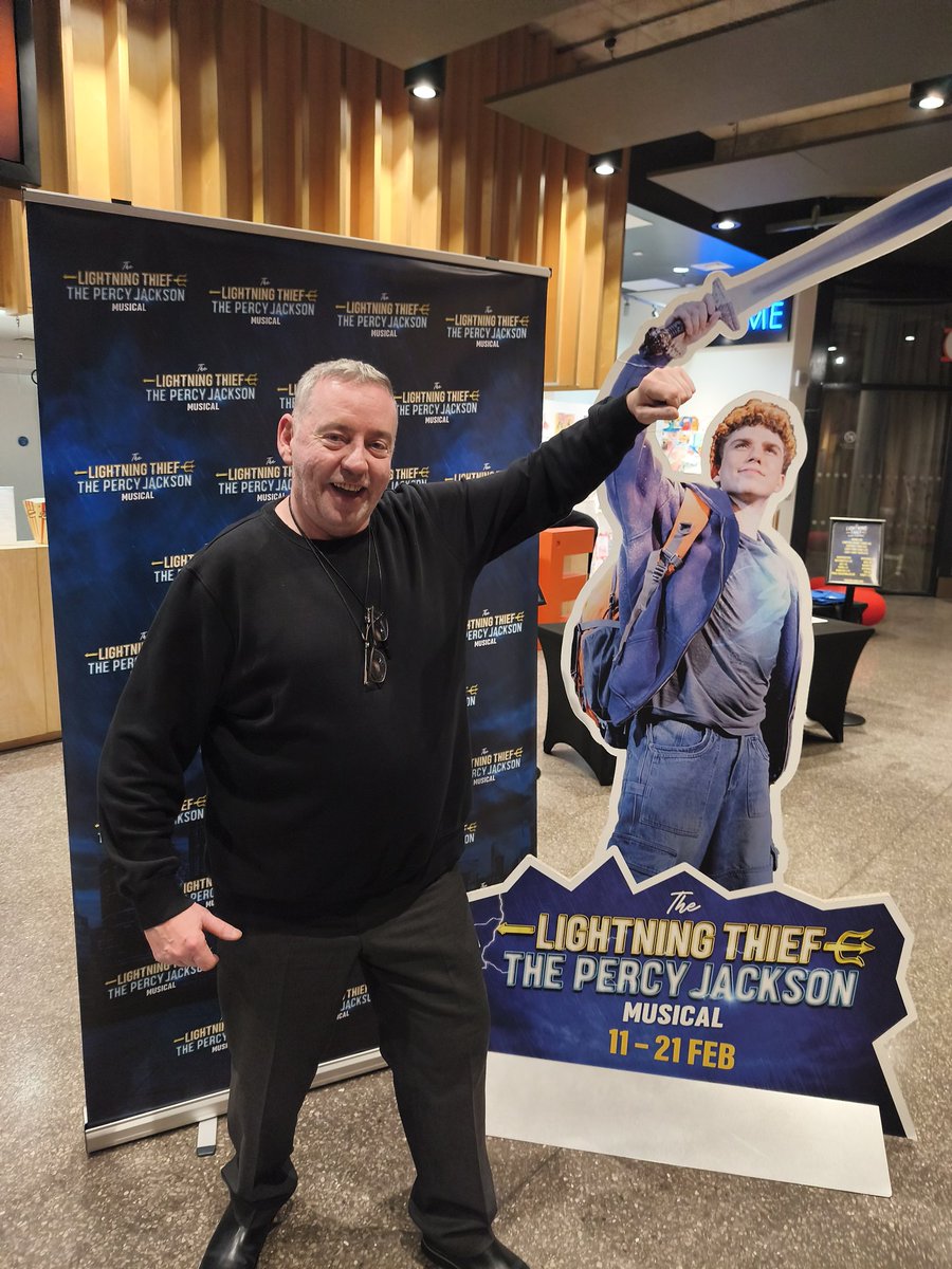 backstagebilly's tweet photo. Tonight @HOME_mcr what a joy to see #lightingthiefpercyjackson and meeting some of the cast ..This show is amazing,bright young cast and musically feel #dannybeard and @niallsheehy was outstanding..this show is empowering #adhd ..deffo must see b4 21st Feb @HOME_mcr  ⭐⭐⭐⭐⭐ https://t.co/bK0uvtK4Wc