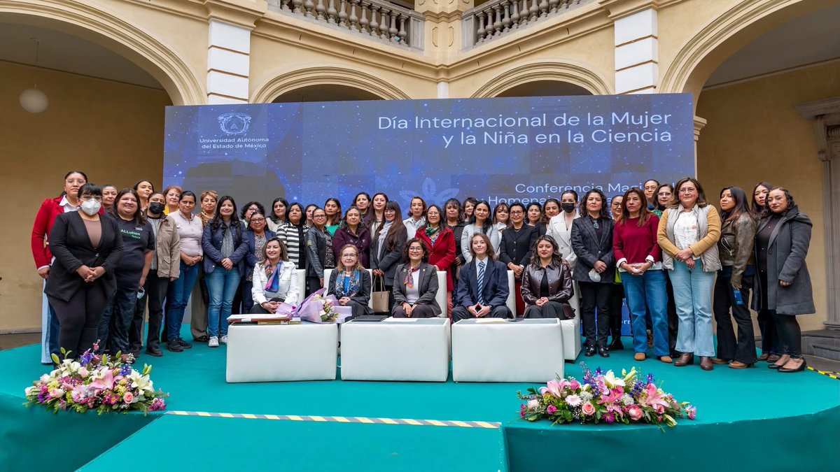 Paty Zarza tweet media