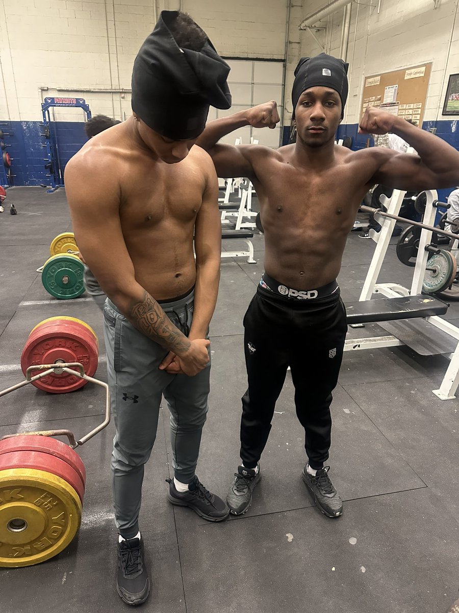 junie pack tweet media