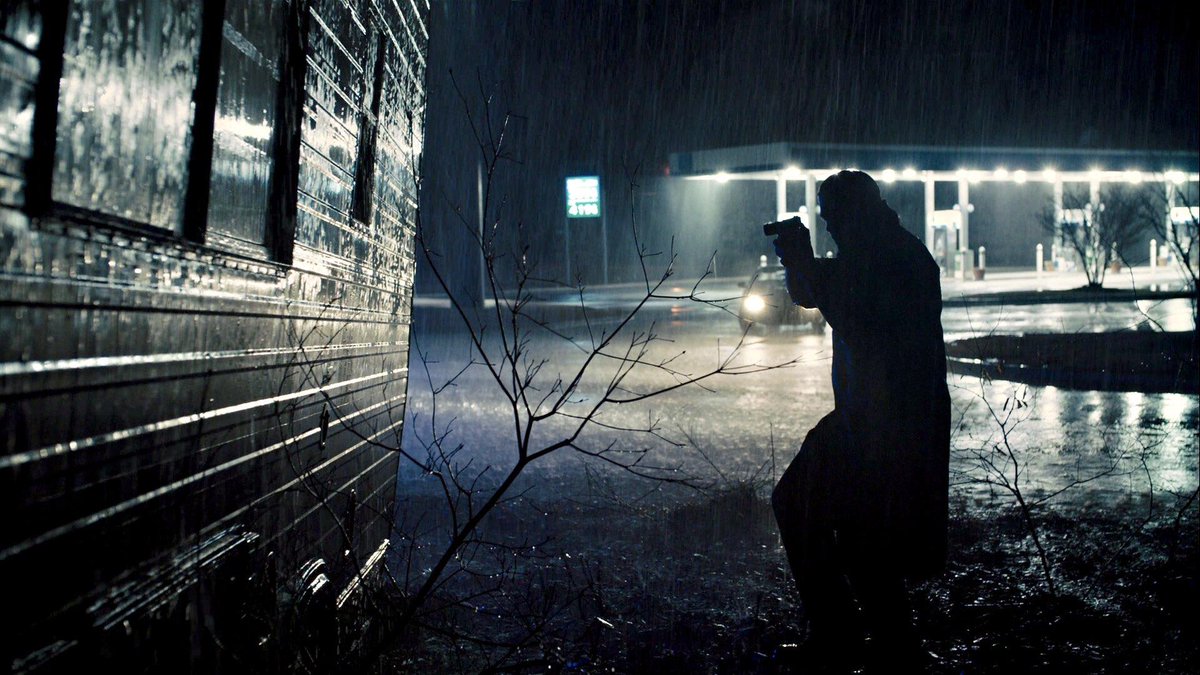 bigmonkeong's tweet photo. this shot is the first thing that pops up in my head when someone mentions neo-noir https://t.co/unvoe3XNzl