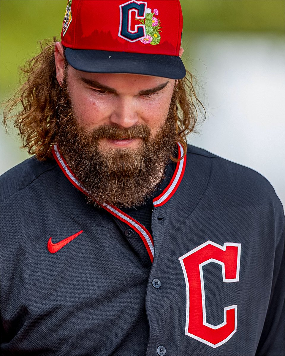 Cleveland Guardians tweet media