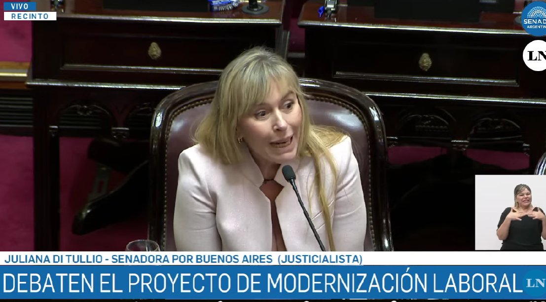 Traductor 🥹💕💐 tweet media