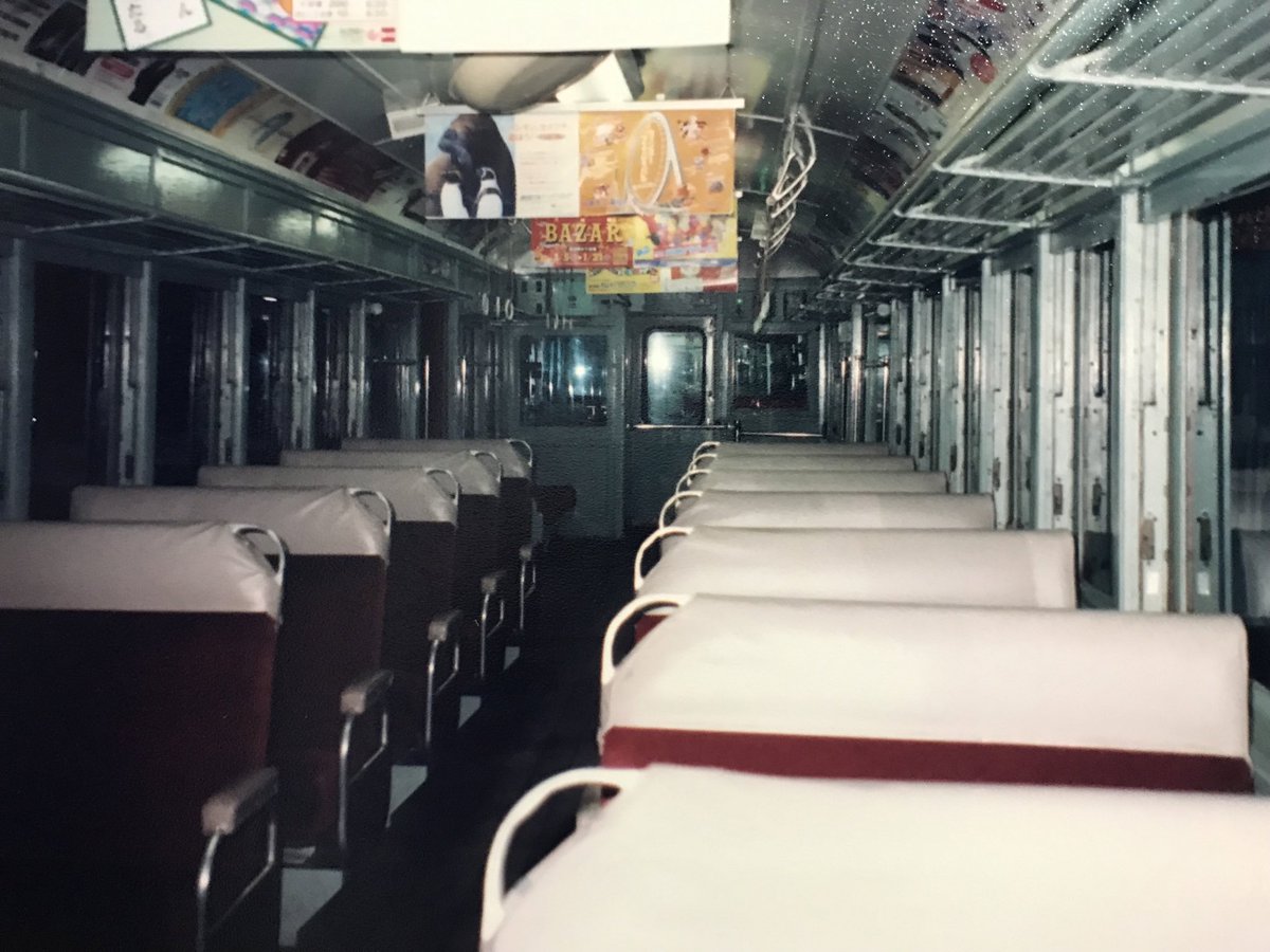 F7FX6oDQL1XOrt6's tweet image. #車内写真 
車内の記録名鉄編。7000系でも元特急用の編成は座席が張り替えられた後も豪華でした。5500系はP車よりも整備されてた印象ですね。812は古いけど転換クロス、3780系は内装色が独自のものでした。まだまだ面白かった時代の記録です。