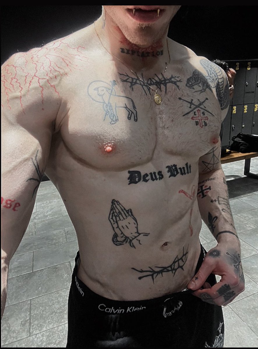 Lazarus 🧛🏻 tweet media