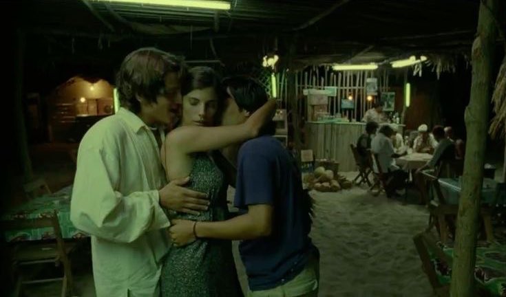 drivenagaveta's tweet photo. Y Tu Mamá También (2001)
🇲🇽
Direção: Alfonso Cuarón
Duração: 1h45
Gêneros: Drama e Romance
Legendado em Pt-Br🇧🇷 e Eng 🇬🇧

https://t.co/cRw3huK7Lo https://t.co/31w3Op9bSE
