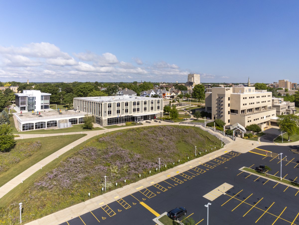 Gateway Tech College tweet media