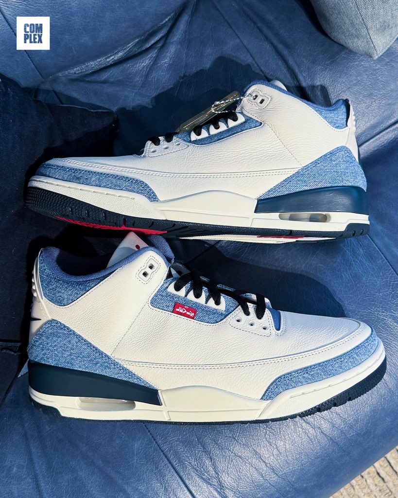 ComplexSneakers's tweet photo. Closer look: Levi’s x Air Jordan 3 “All-Star Weekend” 💫👖 https://t.co/Q4ixTqD2QB
