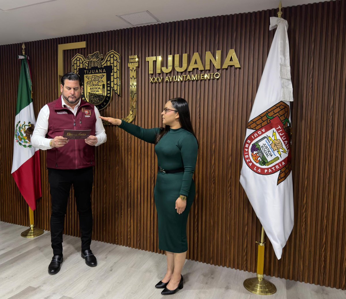 Este día tomé protesta a Rosario Adilene Rivera Ramírez como Secretaria de Medio Ambiente. Reforzamos el compromiso con la protección de nuestros recursos naturales y una agenda ambiental responsable para Tijuana. Trabajaremos con acciones concretas por una ciudad más sustentable
