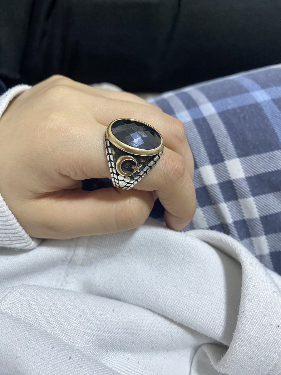 Dedemin yüzüğünün güzelliği