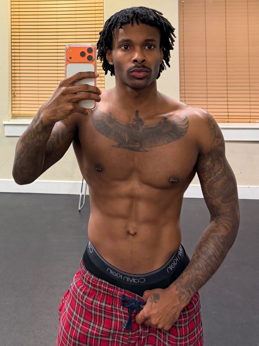 LOVER⧗BOY tweet media