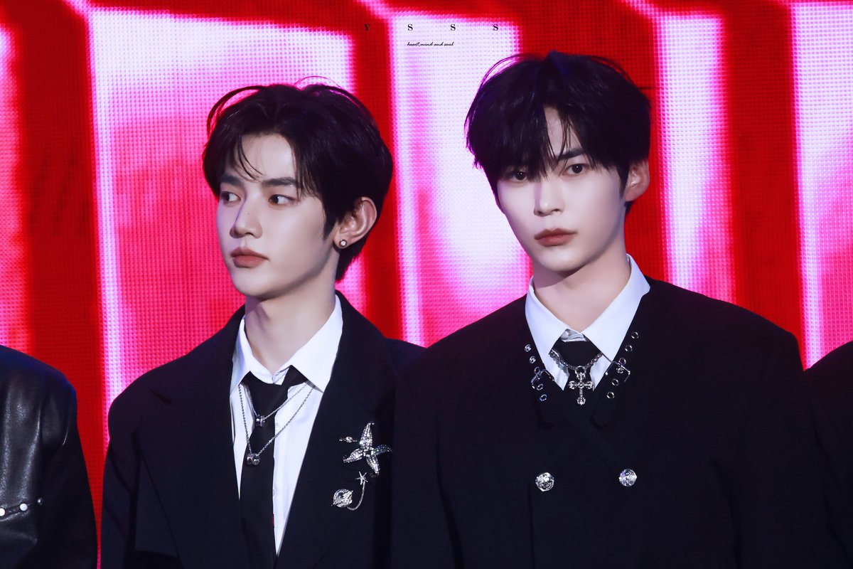 YSSS_nb's tweet photo. 20260211 D Awards

#장하오 #ZHANGHAO #章昊 #ジャンハオ #성한빈 #SUNGHANBIN #成韩彬 #ソンハンビン #ZEROBASEONE #ZB1 #HAOBIN https://t.co/Tu2qjXMQaC