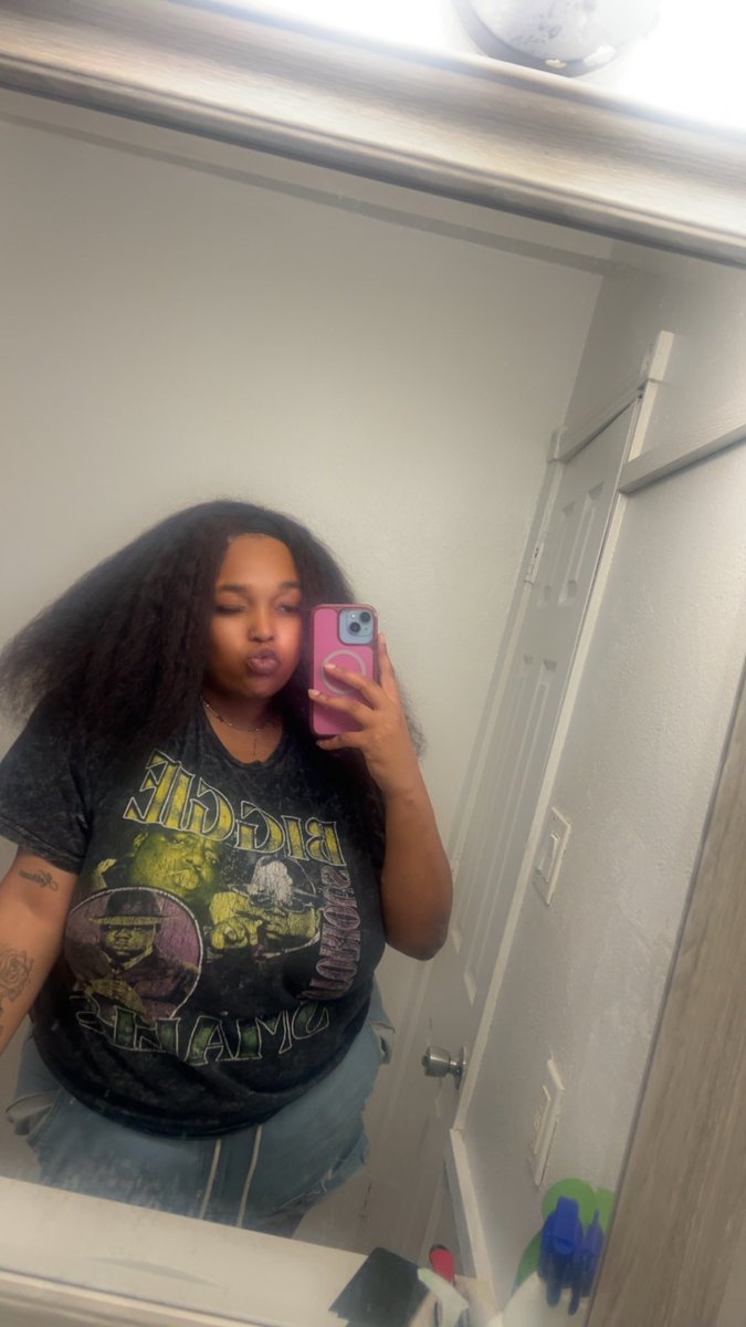 Usedbyshawnell's tweet photo. Hi, I’m Shawnell💋
I create and sell adult content.
18+ only | Exclusive content 🔥

DM ME 4 PROMOS 😈

AdultCreator
#NSFW
#18Plus
#AdultContent
#SpicyContent

#ForSale
#ExclusiveContent
#PaidContent
#PremiumContent
#ContentCreator https://t.co/gnvfX7wlOY