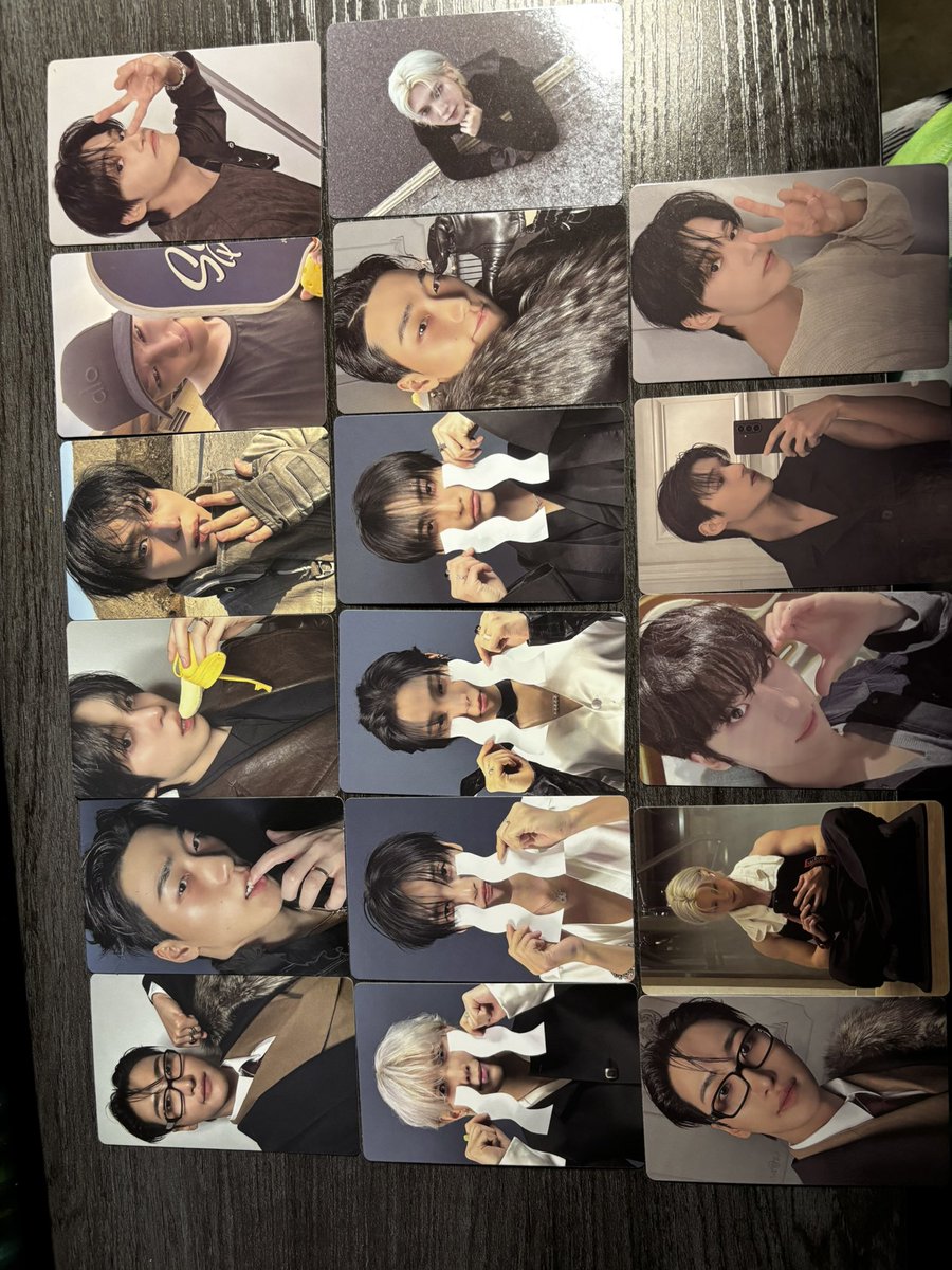 possiblyVex's tweet photo. Chat… I might have a problem. ATEEZ comeback has wrecked my bank account. Cue the crying pc. #ATEEZ https://t.co/0hKWN6OSao