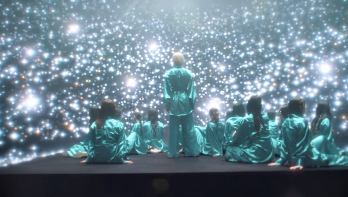 Airiction's tweet photo. 櫻坂メンバーから見た国立競技場の景色
#櫻坂46_TGUT https://t.co/iQrI8KYw2r