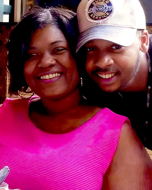 BarbzzRus's tweet photo. This is Wanda Satterthwaite, who alleged she was only 16 in High School at the time when she got pregnant by Jay Z in the 90s, after he trafficked her across state lines from Philadelphia to Brooklyn for the purpose of sex. Wanda reportedly died from heart failure in 2019, but insisted until the very end that Jay-Z was the father of her son @RymirIsHere! #JayZ #Beyonce #NFL @nflcommish #allegedly #JusticeforRhymir #EpsteinFiles
