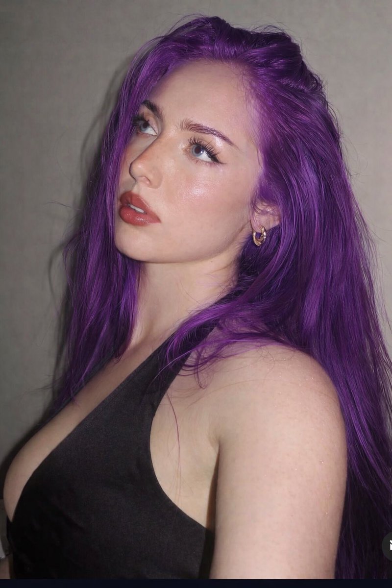 sophie 🌹 tweet media