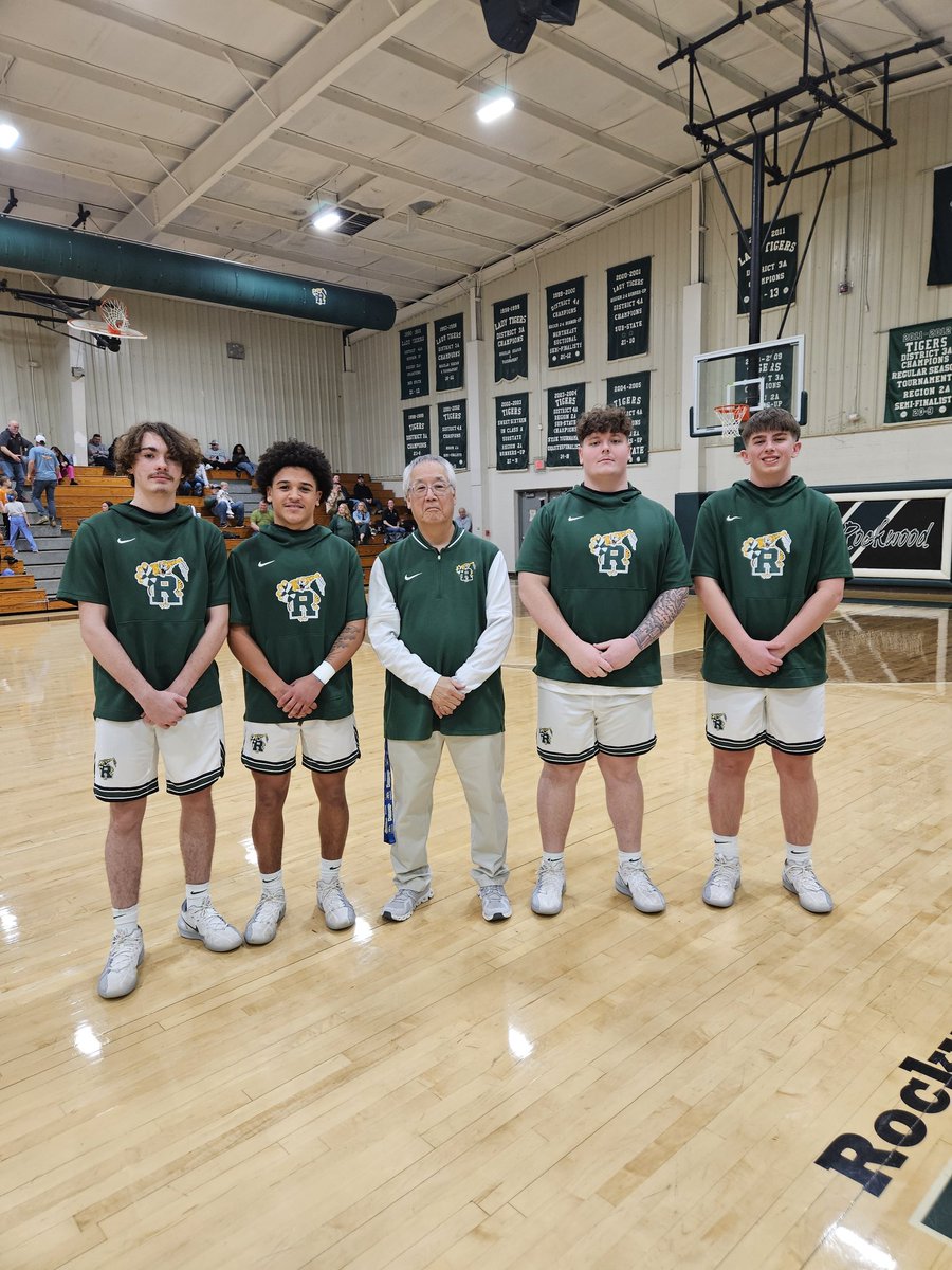 coachk2345's tweet photo. Nothing like Senior Night with our four guys: Ethan Brown, Jayden Davidson, Collin Abston, Laken Jolly. Great representatives of their family, our school &amp; community. They are taking us on a wonderful ride this season. #Truth #Team111 https://t.co/hOrCWItTwP