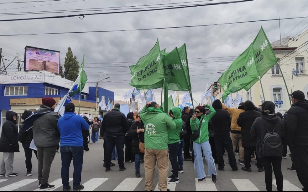 ANUSATE Santa Cruz tweet media