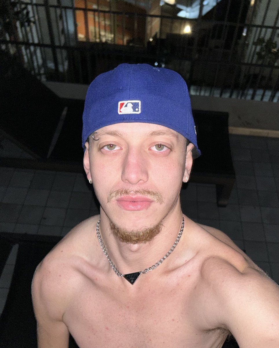 deiviherman tweet media