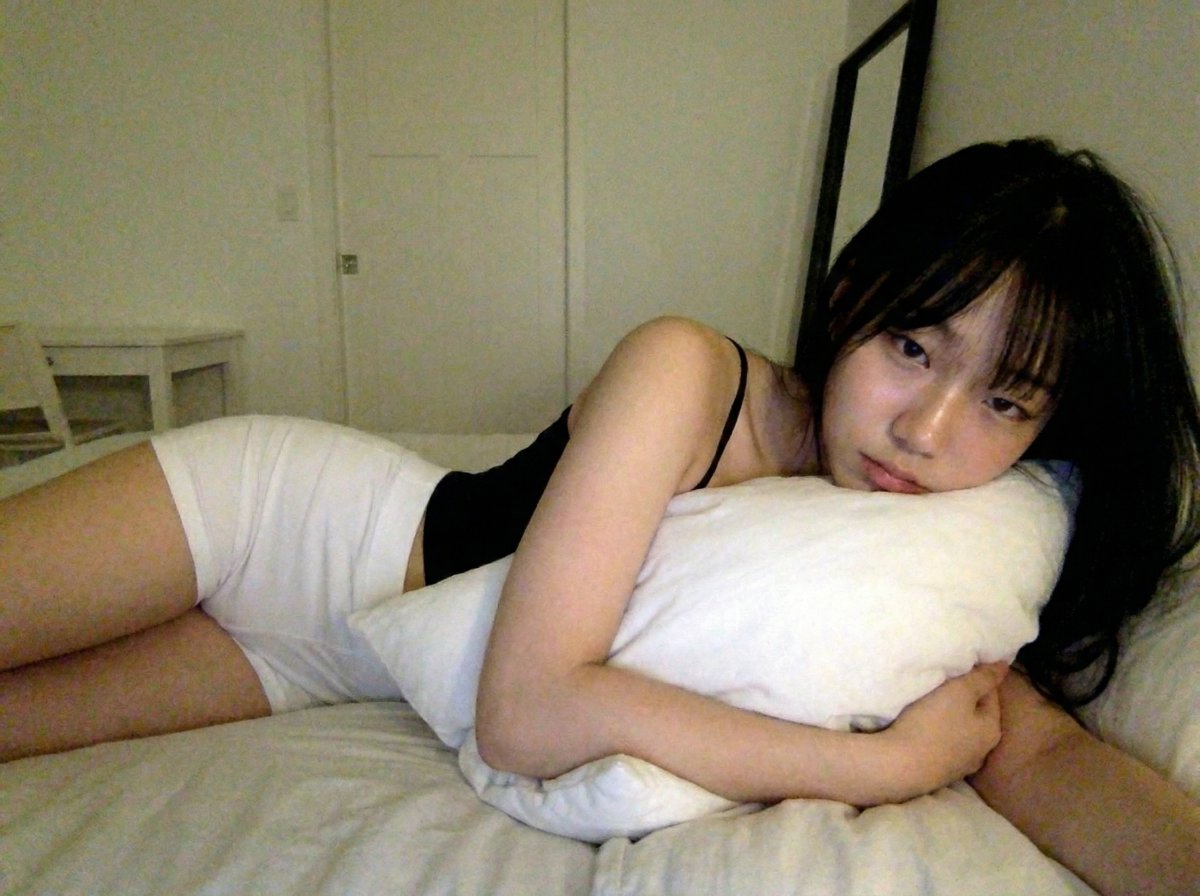 everyone at school thinks im a shy innocent korean girl but this innocent korean girl needs some dikkkk in her right about now 😭😭😭 https://t.co/BqMVgaKkwX