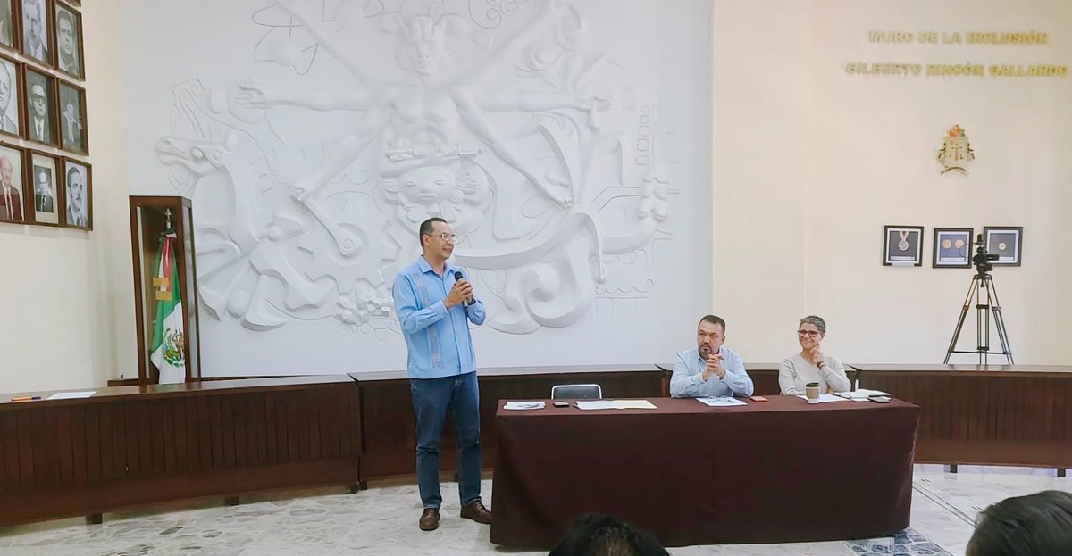 SEAJalisco's tweet photo. Se llevó a cabo la instalación del Sistema Municipal Anticorrupción (SMA) de Zapotlán el Grande, con la participación de @NeyraGodoy1 , Presidenta @cpsseajal , Gilberto Tinajero, Secretario Técnico de la #SESAJ https://t.co/wTNlhn0TkC
