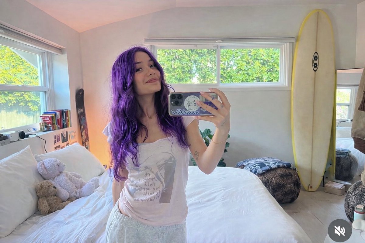 chloe 💸 tweet media