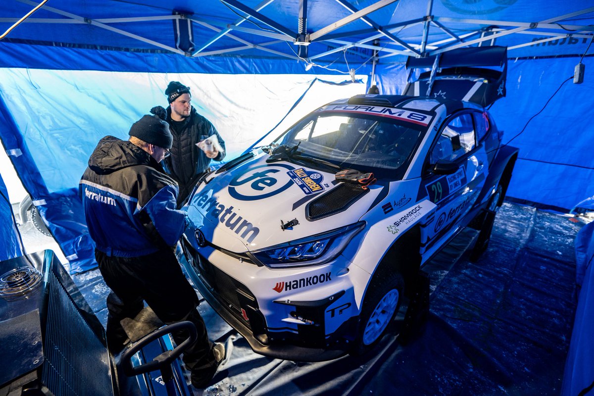 Taylor Gill tweet media