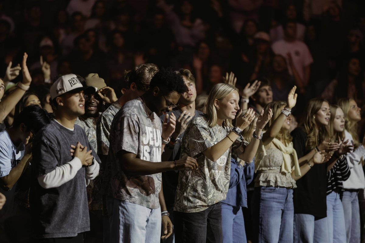 Unite US tweet media