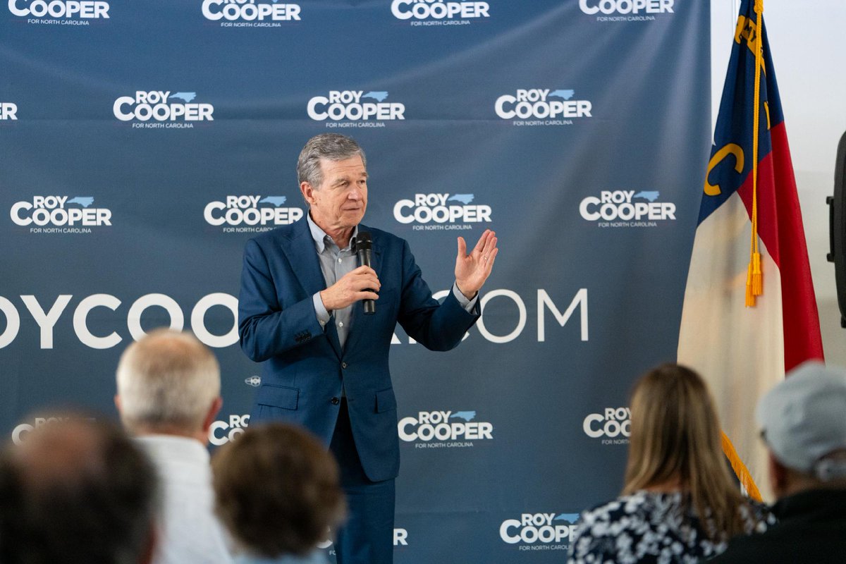 Roy Cooper tweet media