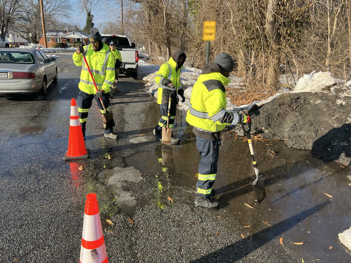 TimReidReporter's tweet photo. UPPER MARLBORO STREET IMPROVEMENT PLAN: The Mayor wants to fix potholes and drainage issues and resurface several streets in Upper Marlboro Maryland.  The town was awarded $250 thousand dollars for the project 
@DCNewsNow https://t.co/a7ldW68f1j