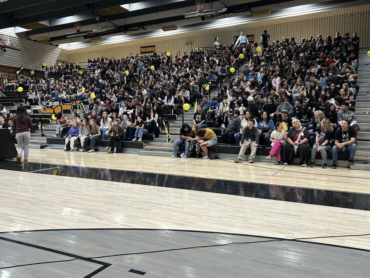 Gilbert High School tweet media