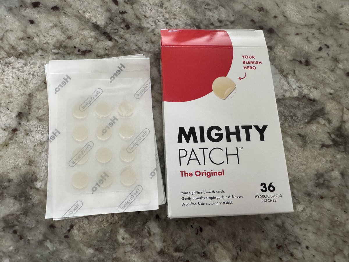 I love to keep these lil patches on hand! #gifted The Mighty Patch Originals are great to have when you have a pimple. Slap one on &amp; let it do its job. After a while, the redness fades &amp; the swelling goes down making it easier to tolerate a blemish.
h3.sml360.com/-/5b27o