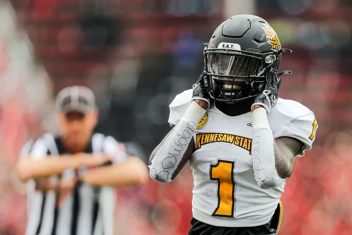 kobe_1114's tweet photo. After a great conversation with @CoachWalt_  I am blessed to receive a offer from @kennesawstfb !! #AGTG @coach_ashmore @DAWGHZERECRUITS @coachjcdavis https://t.co/K0gvvNYQUE