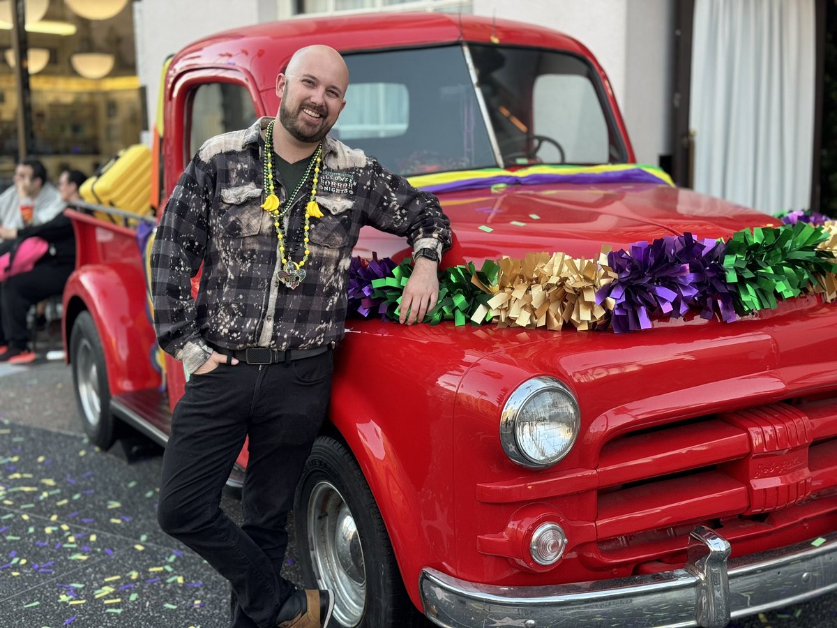 New day same truck who this?