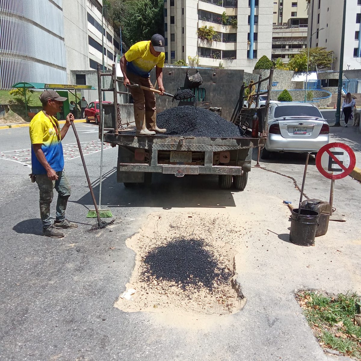 ServiciosElHatillo tweet media