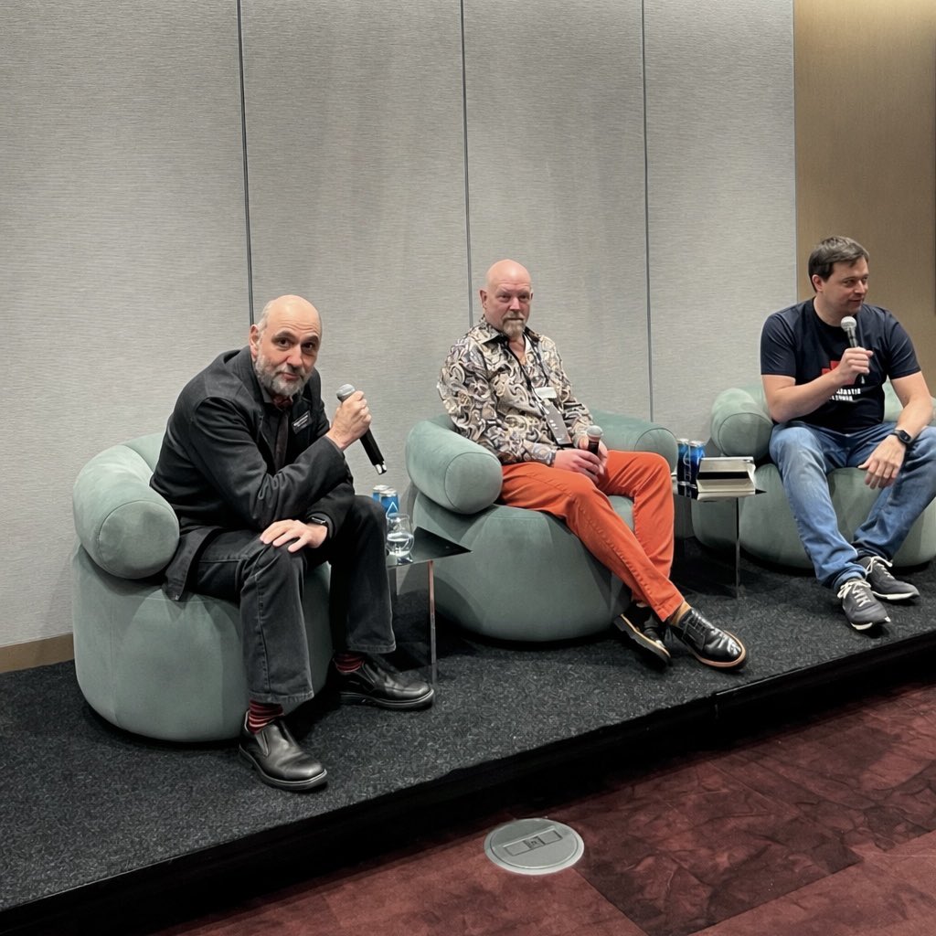 뉴욕의 프로그래머 tweet media