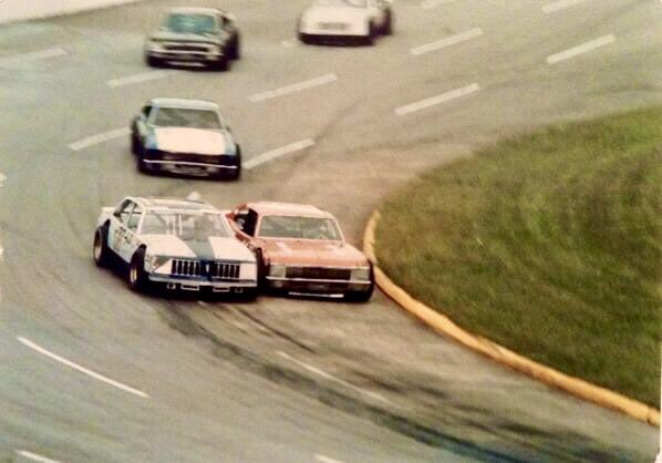 keith_0825's tweet photo. @DaleJr @DirtyMoMedia https://t.co/8EhzKQUMXq