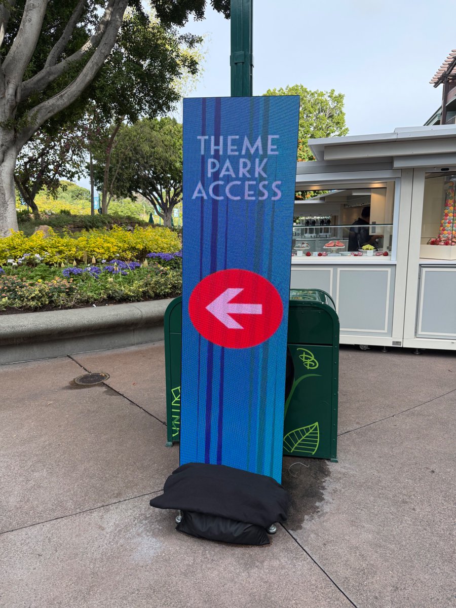 New work walls at Porto’s have completely cut off access past World of Disney!  Ground demolition is occurring as well.