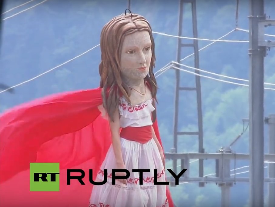 Смотрела эту церемонию))) Бля, с ковида всё пошло по пизде.