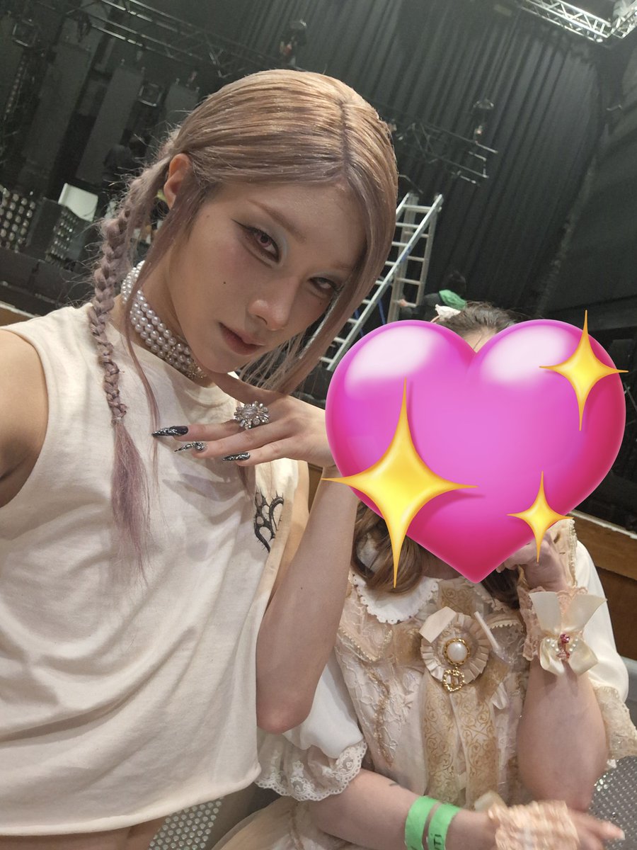 xlovprincess's tweet photo. Rui called me a princess  😭😭 https://t.co/DHUaGpnqfO