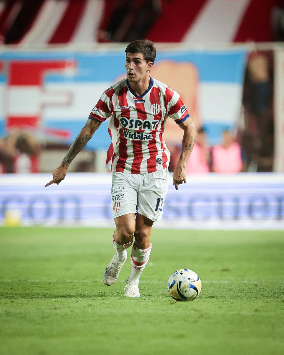 NicoMai10's tweet photo. 🔴⚪️#Unión
El defensor Valentín #Fascendini (desgarro en el muslo de la pierna izquierda) y el delantero Agustín #Colazo (traumatismo en la rodilla izquierda) están descartados para jugar ante #SanLorenzo el Viernes a las 22:15 hs. @Cadena3Com Santa Fe FM 📻 101.7 @lacentrald_sf https://t.co/M8mcKmuC1E