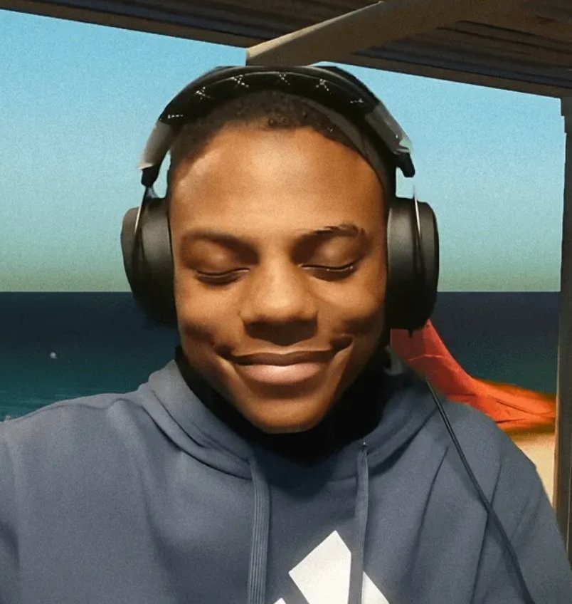 MaxxerDefault tweet media