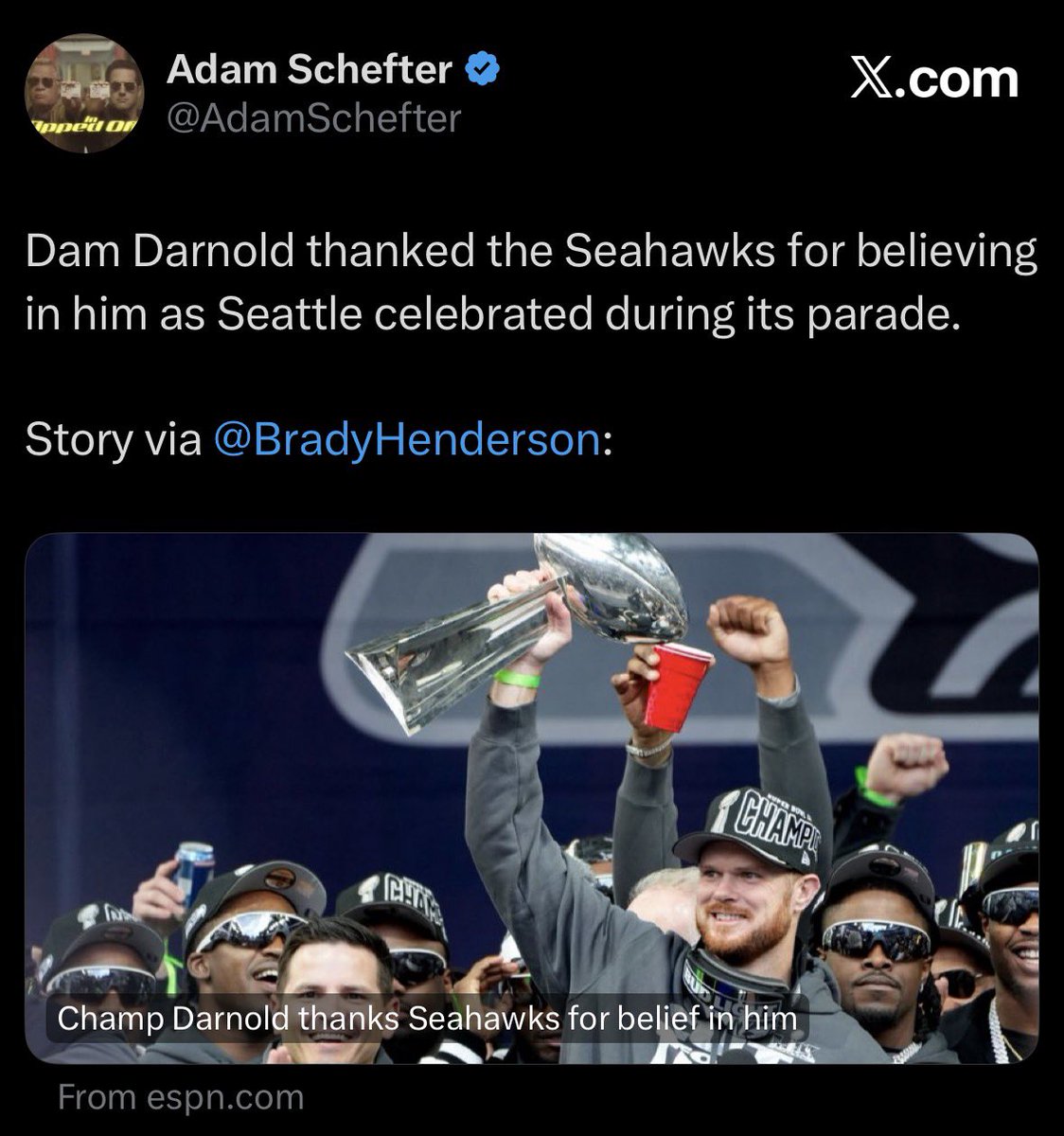 Ms_Lamphier's tweet photo. @AdamSchefter @BradyHenderson We saw that, Adam 😂 https://t.co/fXbxzZzRGA