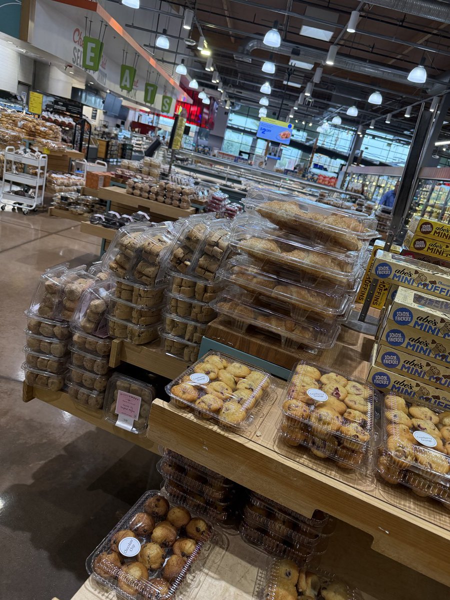 Rob Schneider 🇺🇸 tweet media