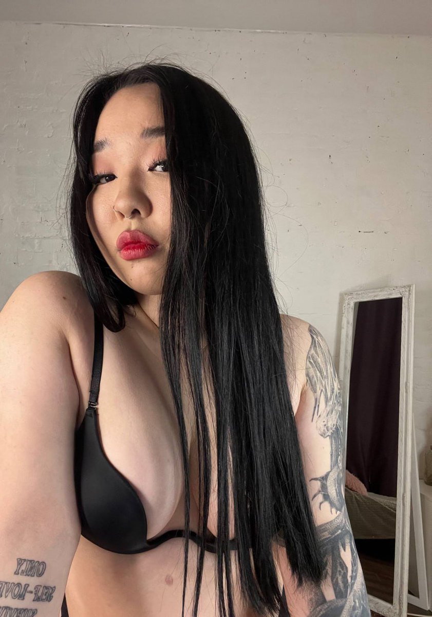 ModelstudioM's tweet photo. ≽^•⩊•^≼ ₊˚⊹♡ sweet booty baby ≽^•⩊•^≼ ₊˚⊹♡ https://t.co/xPK5kBwh9z #chaturbate #chaturbatemodel #chaturbae
@chb_model https://t.co/LIId64wcVZ