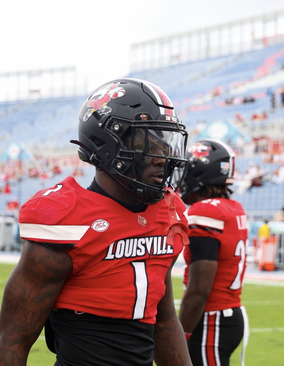 Miles Brown 4⭐️ tweet media