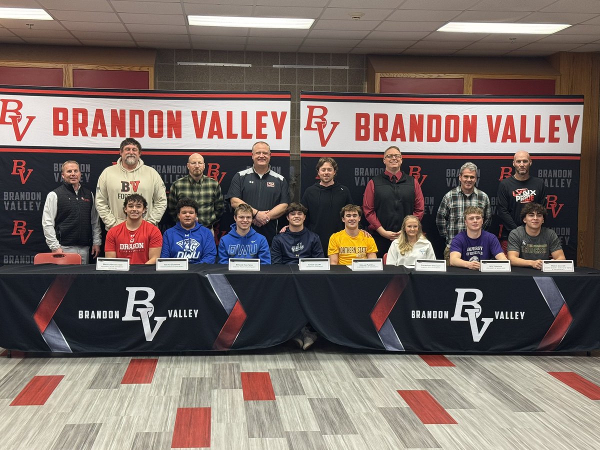 bvhsfootball's tweet photo. So proud of our seniors who set a 2-year BV record for wins with 22, but also will be winners in all ways with their college programs and careers! #onefamily https://t.co/CVYbWKLrCa