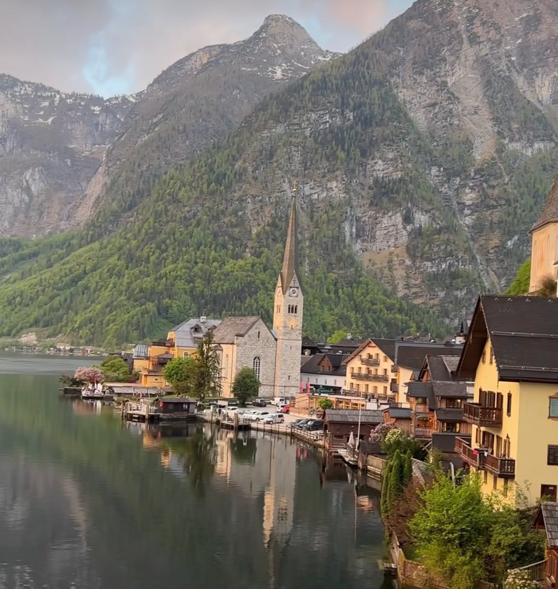 Hallstatt, seni yazın da göreceğim.