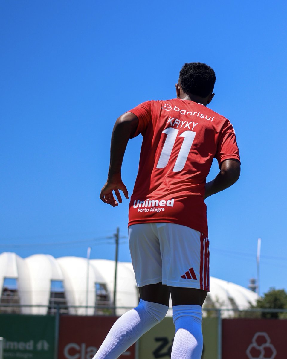 SCInternacional's tweet photo. O novo 𝟏𝟏 do Clube do Povo tá na área! 🇦🇹👏 https://t.co/pZOTcC28pS