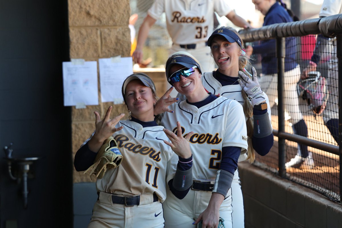 Murray State Softball tweet media